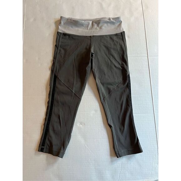 Lululemon Run Inspire Crop Leggings Gray Rouched Bottoms Size 4 - Picture 1 of 4